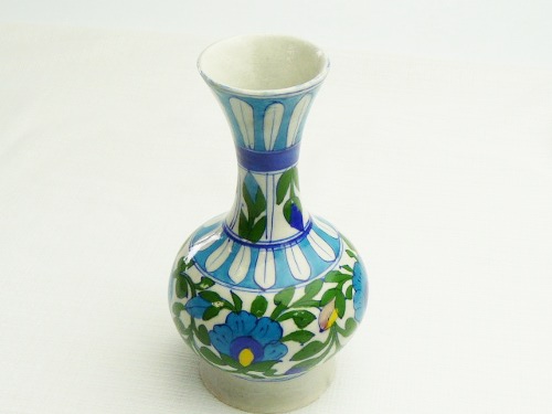 アジアン雑貨】インド製手描き模様の花瓶とエスニックな焼き物壷を入荷